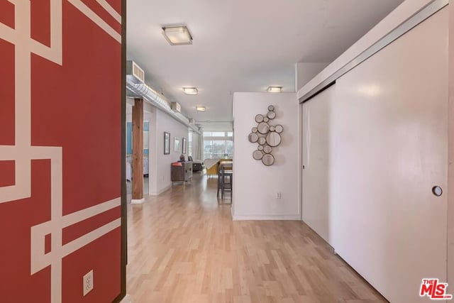 4215 Glencoe Avenue 317, Los Angeles, CA 90292 — photo 2 of 31