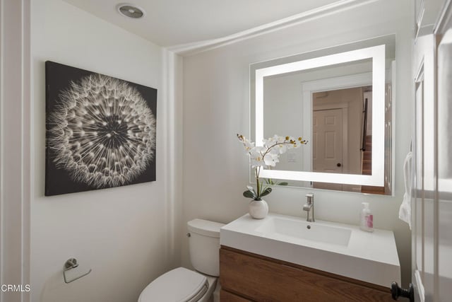10128 Golden Oaks Avenue, Los Angeles, CA 91042 — photo 17 of 62
