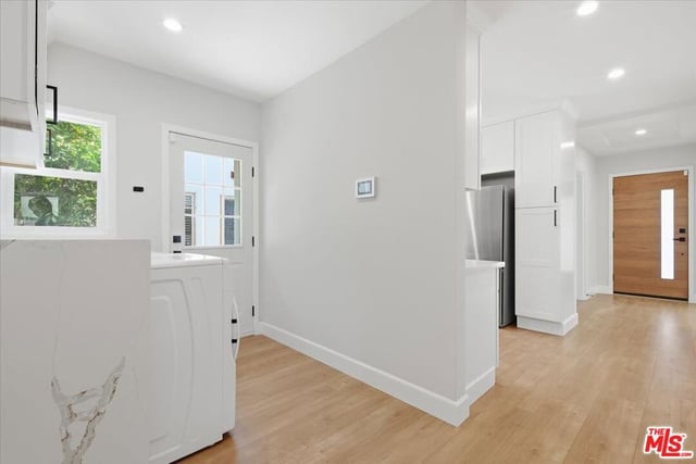 1135 W 81st Place, Los Angeles, CA 90044 — photo 10 of 45