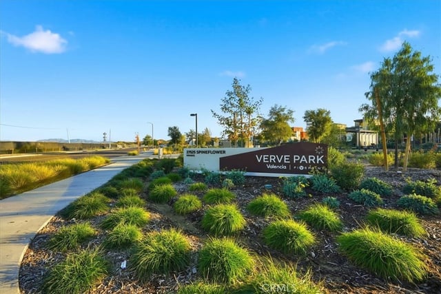 27308 Bear Creek Lane, Valencia, CA 91381 — photo 32 of 37