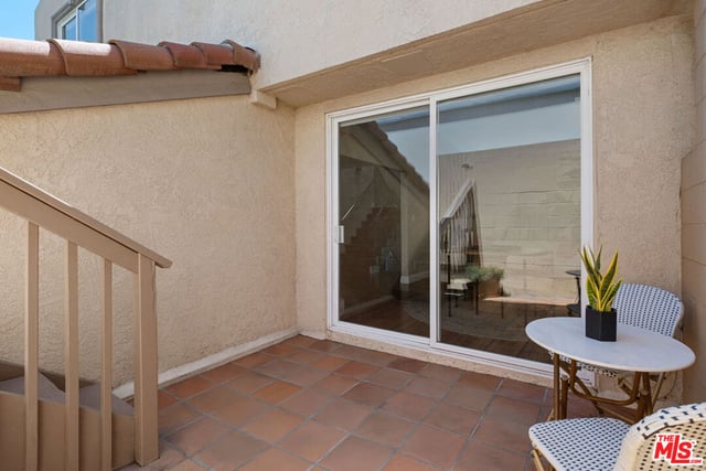 3751 Prestwick Drive, Los Angeles, CA 90027 — photo 15 of 32