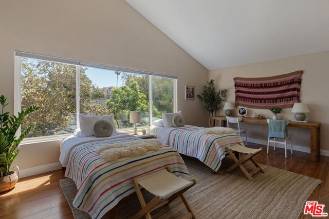 3751 Prestwick Drive, Los Angeles, CA 90027 — photo 17 of 32