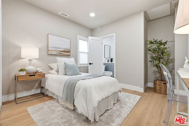 6015 Keniston Avenue, Los Angeles, CA 90043 — photo 13 of 40