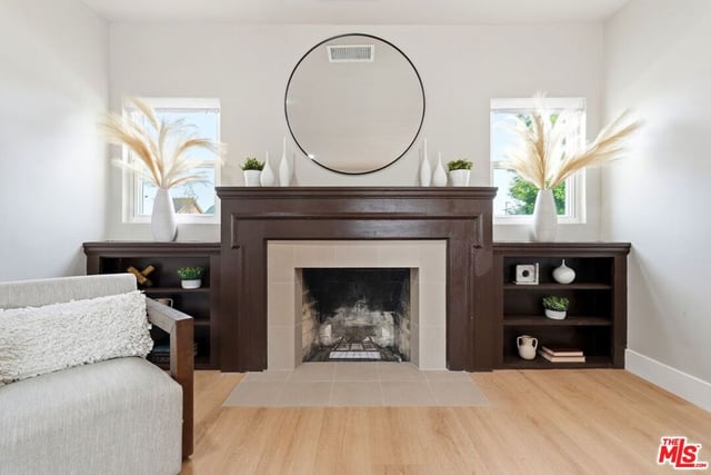 6015 Keniston Avenue, Los Angeles, CA 90043 — photo 4 of 40