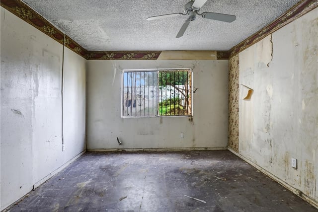 807 E Laurel, Compton, CA 90221 — photo 30 of 32