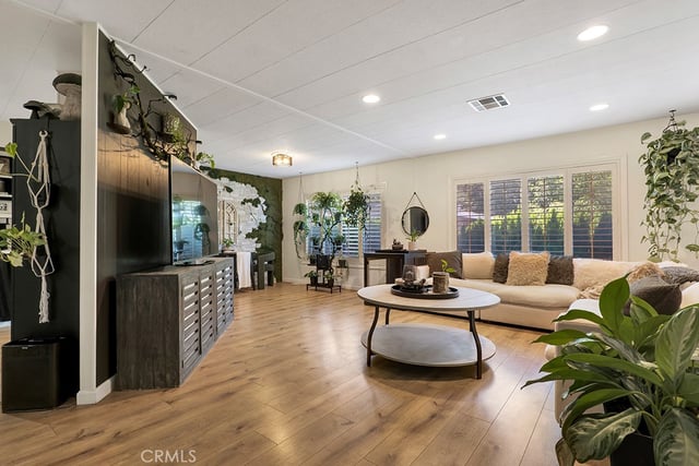 23777 Mulholland Highway 4, Calabasas, CA 91302 — photo 21 of 44
