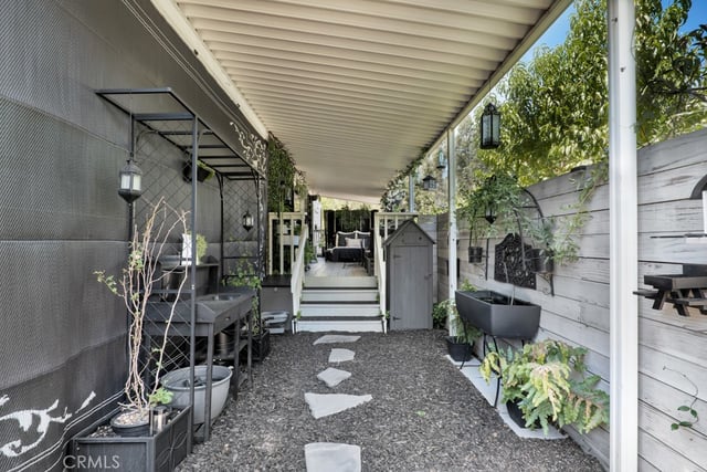 23777 Mulholland Highway 4, Calabasas, CA 91302 — photo 36 of 44