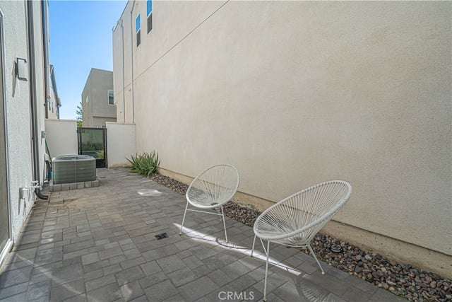 27513 Feathery Cassia, Valencia, CA 91381 — photo 21 of 61