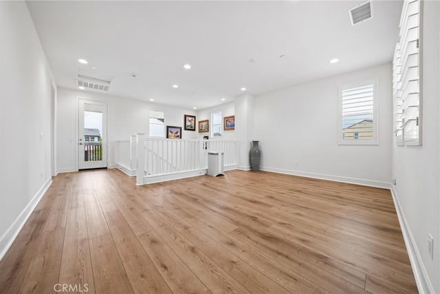 164 S Nevada Avenue, Ventura, CA 93004 — photo 19 of 43