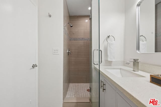 5600 Kensington Way 105, Culver City, CA 90230 — photo 19 of 30