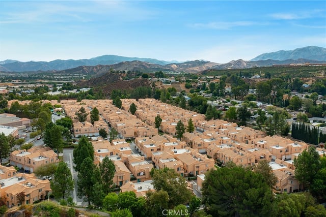 18852 Vista Del Canon F, Newhall, CA 91321 — photo 37 of 43