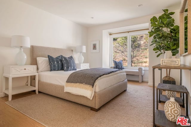 1736 Michael Lane, Pacific Palisades, CA 90272 — photo 16 of 25