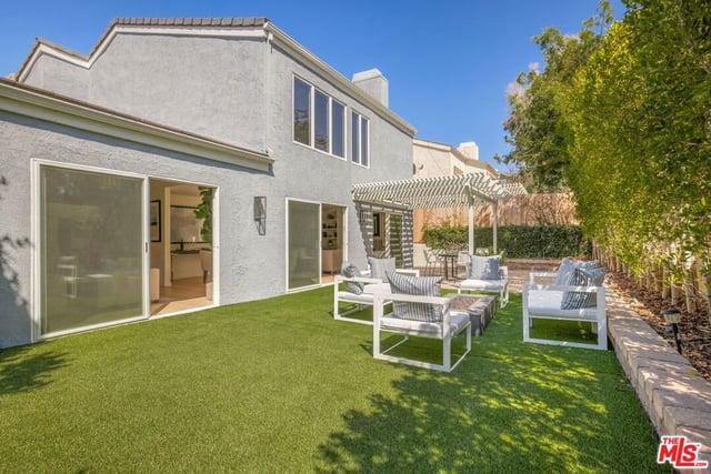 1736 Michael Lane, Pacific Palisades, CA 90272 — photo 24 of 25
