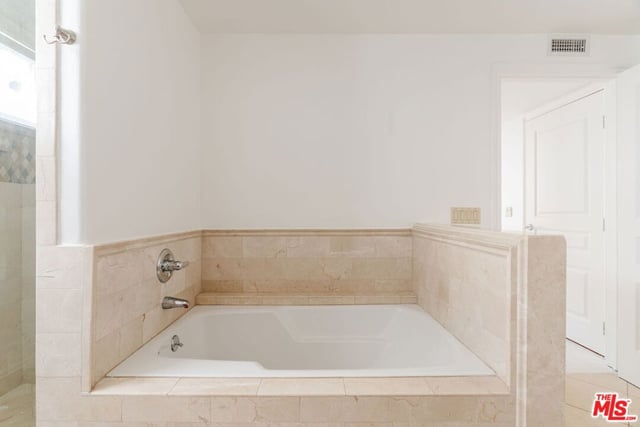 11749 Goshen Avenue 202, Los Angeles, CA 90049 — photo 36 of 46