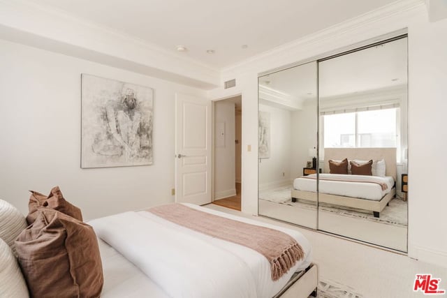 11749 Goshen Avenue 202, Los Angeles, CA 90049 — photo 40 of 46