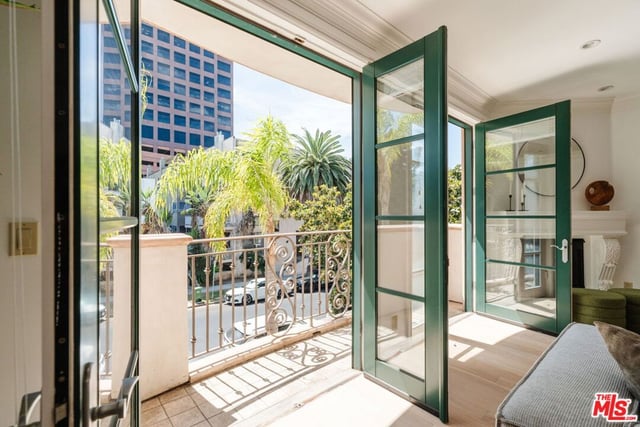 11749 Goshen Avenue 202, Los Angeles, CA 90049 — photo 46 of 46