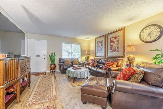 26337 Oak Highland Drive A, Newhall, CA 91321 — photo 12 of 43