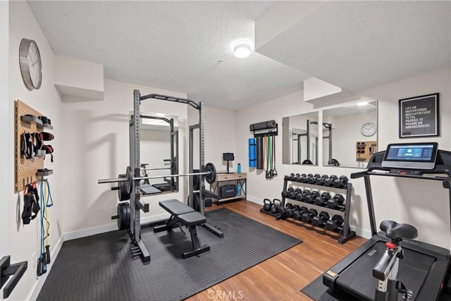 8800 Burnet Avenue 7, North Hills, CA 91343 — photo 3 of 39