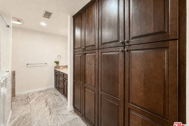 20151 Village 20, Camarillo, CA 93012 — photo 18 of 43