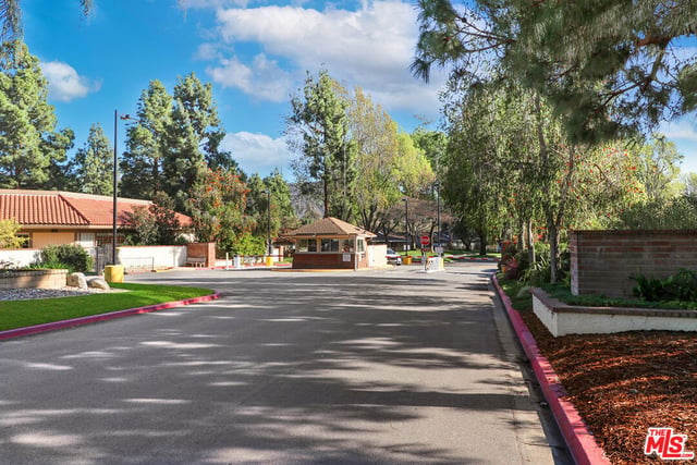 20151 Village 20, Camarillo, CA 93012 — photo 27 of 43