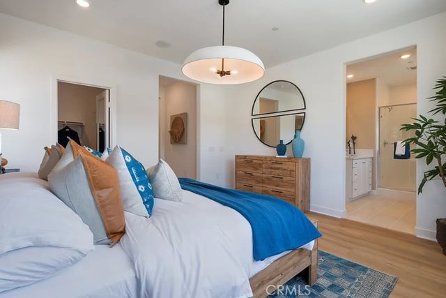 2169 Aneto Way, Santa Paula, CA 93060 — photo 8 of 30