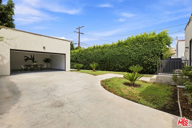 2919 Somerset Drive, Los Angeles, CA 90016 — photo 23 of 28