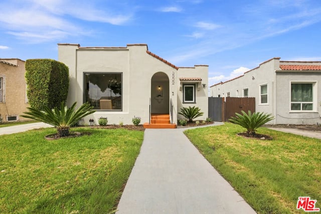 2919 Somerset Drive, Los Angeles, CA 90016 — photo 4 of 28