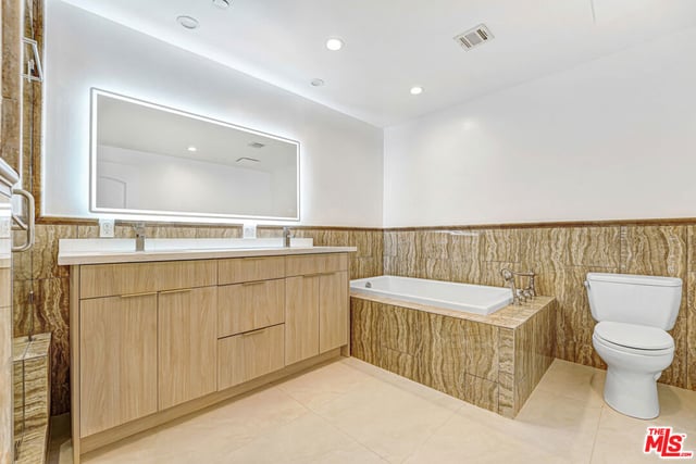 927 S Wooster Street 2, Los Angeles, CA 90035 — photo 22 of 33