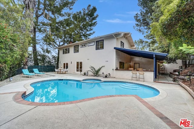 9721 Nevada Avenue, Los Angeles, CA 91311 — photo 11 of 30