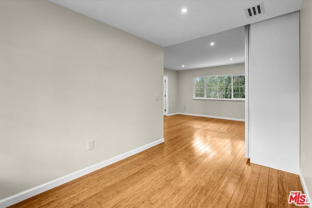 9721 Nevada Avenue, Los Angeles, CA 91311 — photo 17 of 30