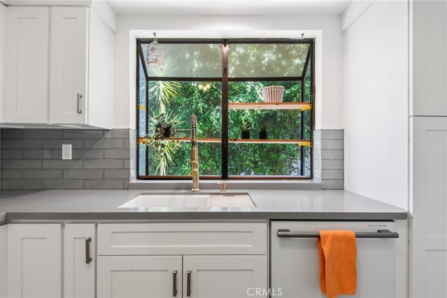 5340 Wilkinson Avenue 5, Valley Village, CA 91607 — photo 10 of 42