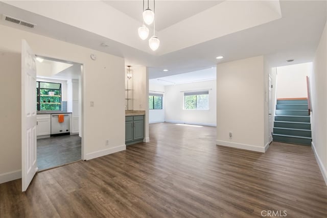 5340 Wilkinson Avenue 5, Valley Village, CA 91607 — photo 15 of 42
