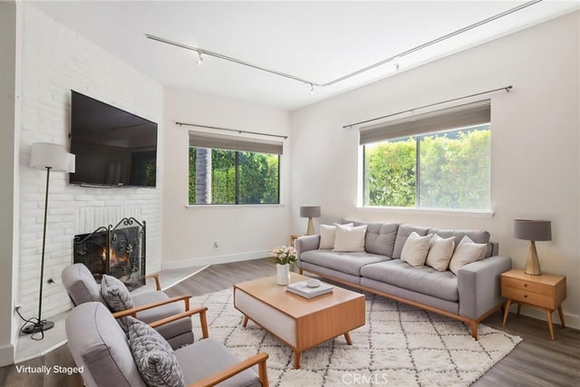 5340 Wilkinson Avenue 5, Valley Village, CA 91607 — photo 3 of 42
