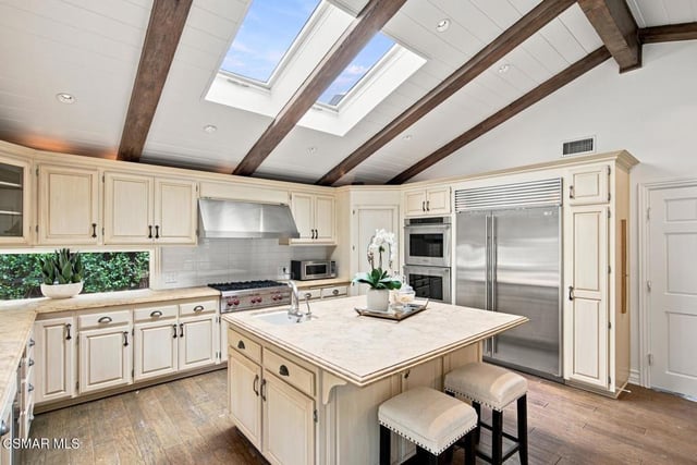 631 Camino Verde, Thousand Oaks, CA 91360 — photo 27 of 56