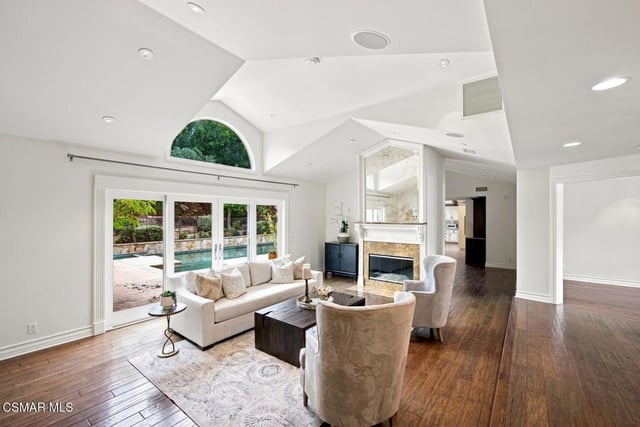 631 Camino Verde, Thousand Oaks, CA 91360 — photo 4 of 56