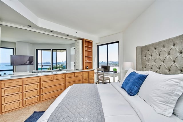 1310 E Ocean 1005, Long Beach, CA 90802 — photo 9 of 11