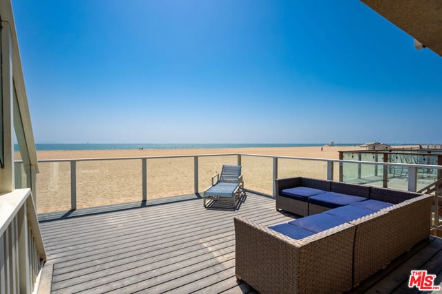 305 Ocean Drive, Oxnard, CA 93035 — photo 10 of 20