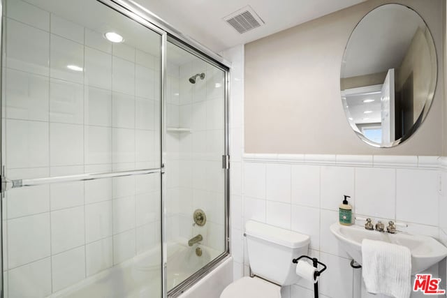 305 Ocean Drive, Oxnard, CA 93035 — photo 17 of 20
