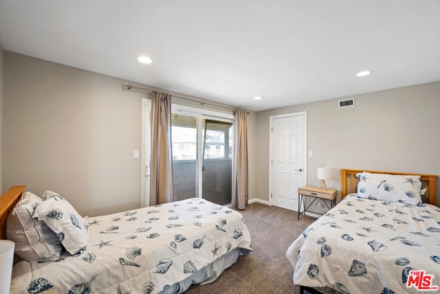 305 Ocean Drive, Oxnard, CA 93035 — photo 9 of 20