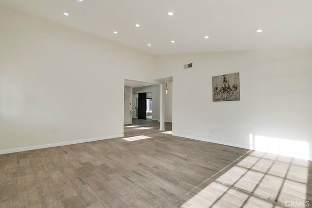 27976 Foxlane, Canyon Country, CA 91351 — photo 20 of 35