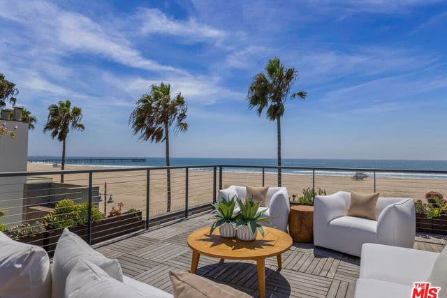 2311 Ocean Front Walk, Venice, CA 90291 — photo 33 of 42