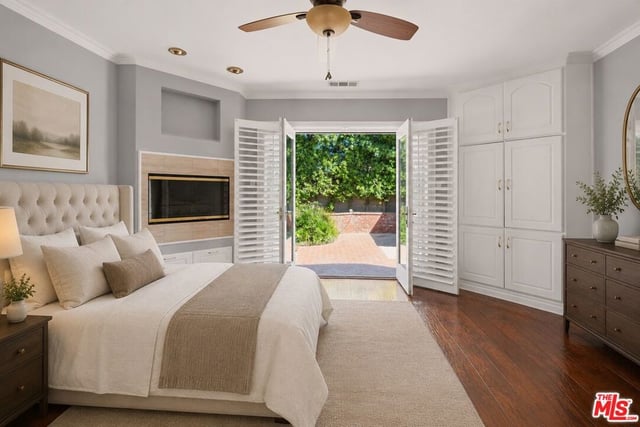 6222 Flores Avenue, Los Angeles, CA 90056 — photo 13 of 36