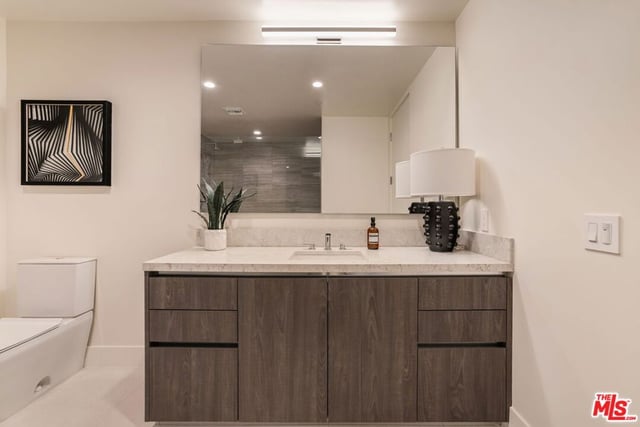425 N Palm Drive 402, Beverly Hills, CA 90210 — photo 26 of 37