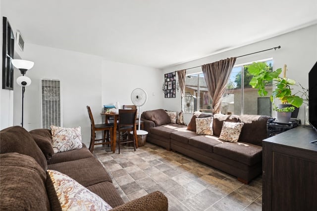 3249 E 4th, Los Angeles, CA 90063 — photo 3 of 26