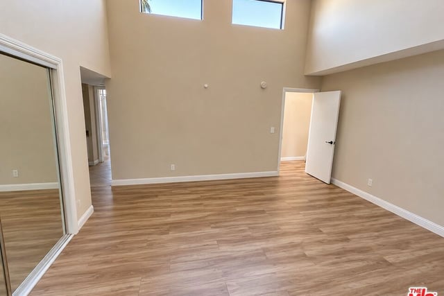 15554 Parthenia Street 8, Los Angeles, CA 91343 — photo 17 of 36