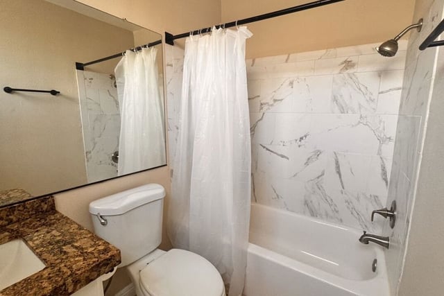 15554 Parthenia Street 8, Los Angeles, CA 91343 — photo 27 of 36