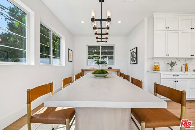 1531 Glencoe Avenue, Venice, CA 90291 — photo 14 of 33