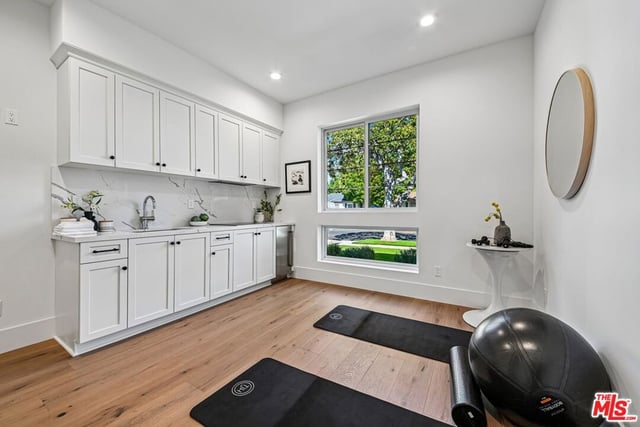 1531 Glencoe Avenue, Venice, CA 90291 — photo 27 of 33