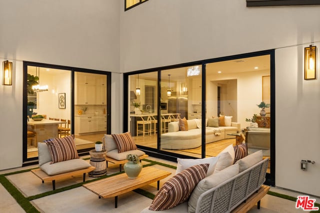 1531 Glencoe Avenue, Venice, CA 90291 — photo 30 of 33