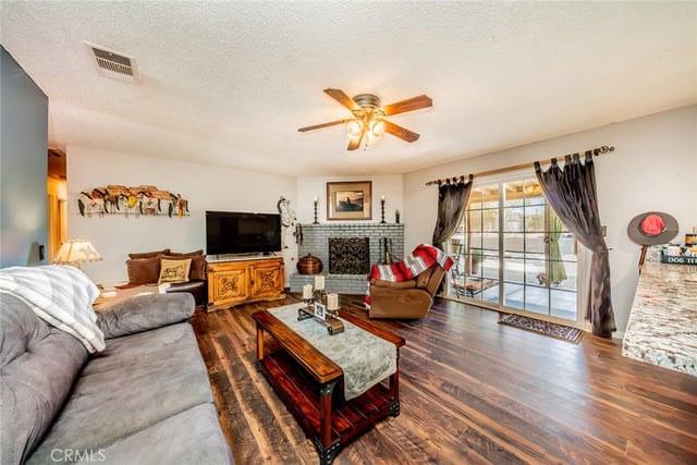 37365 96th E, Littlerock, CA 93543 — photo 15 of 33